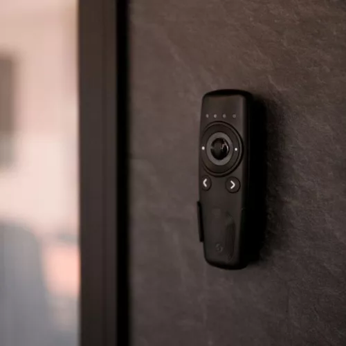 Shelly BLU Remote Control ZB – távirányító, gesztusvezérléssel, Bluetooth, Zigbee, fekete