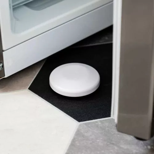 Shelly Flood S Gen4 – csőtörés, vízfolyás és eső érzékelő szenzor, Wi-Fi, Zigbee, Matter, fehér (S4SN-0071Z)