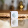Shelly BLU Motion ZB –  vezeték nélküli mozgásérzékelő fényszenzorral, Bluetooth, Zigbee, fehér (SBMO-103Z)