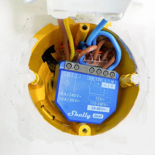 Shelly 1 Gen4 egy áramkörös Wi-Fi + Bluetooth / Zigbee 3.0 multi-protokoll okosrelé, Matter kompatibilis (16A)